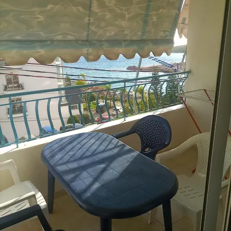 Apartment Rina's *